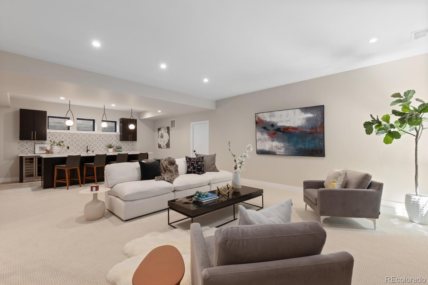 1100 S Elizabeth Street