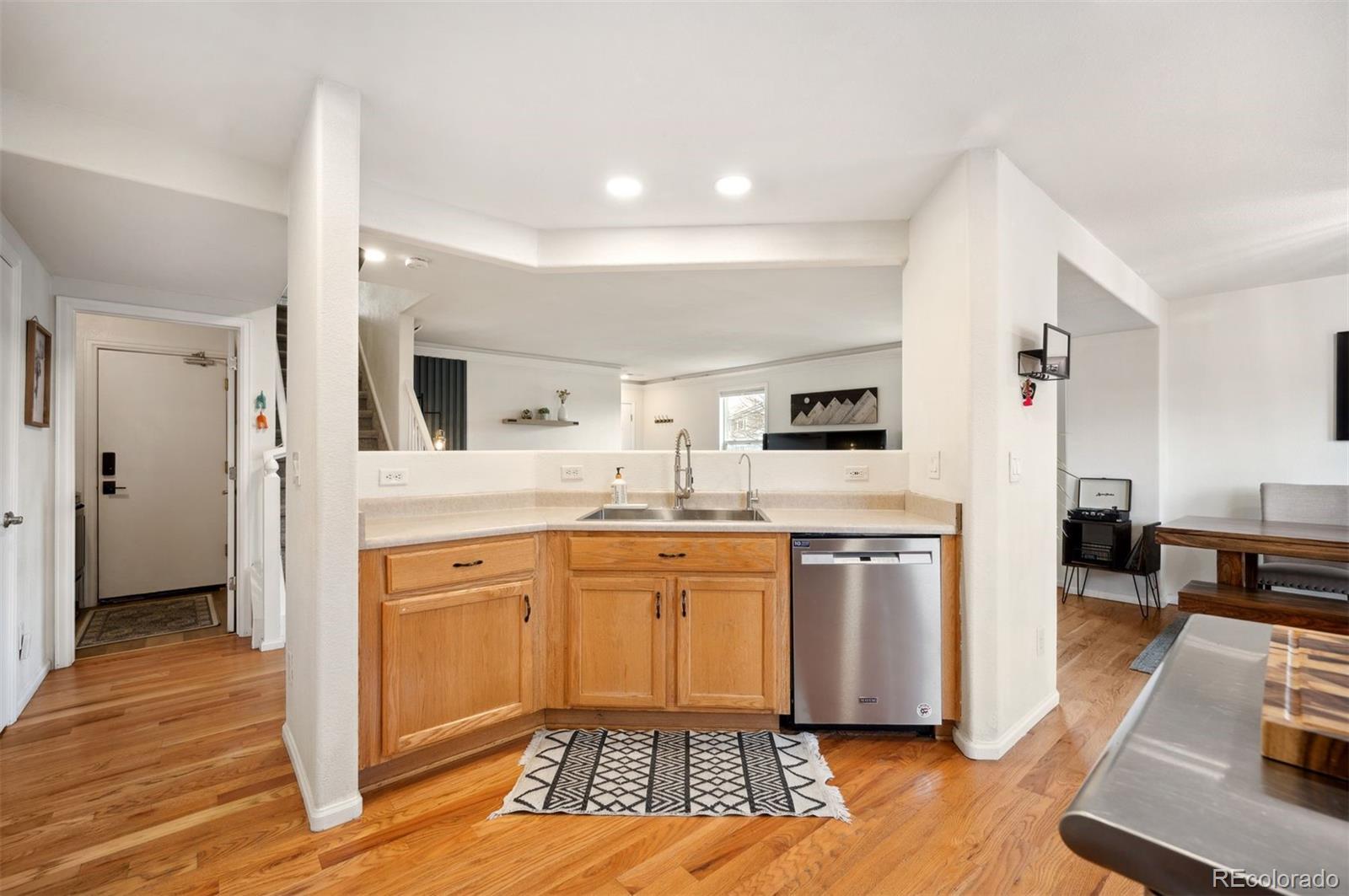 7910 S Kittredge Way