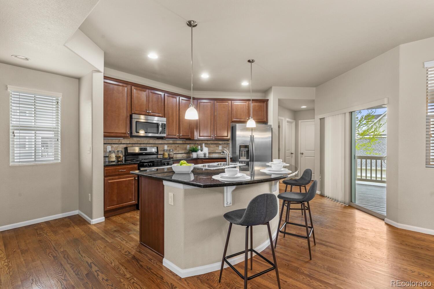 10212 Ridgegate Circle