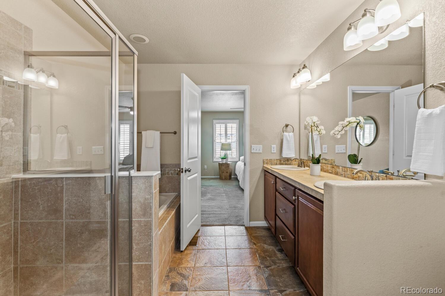 10212 Ridgegate Circle