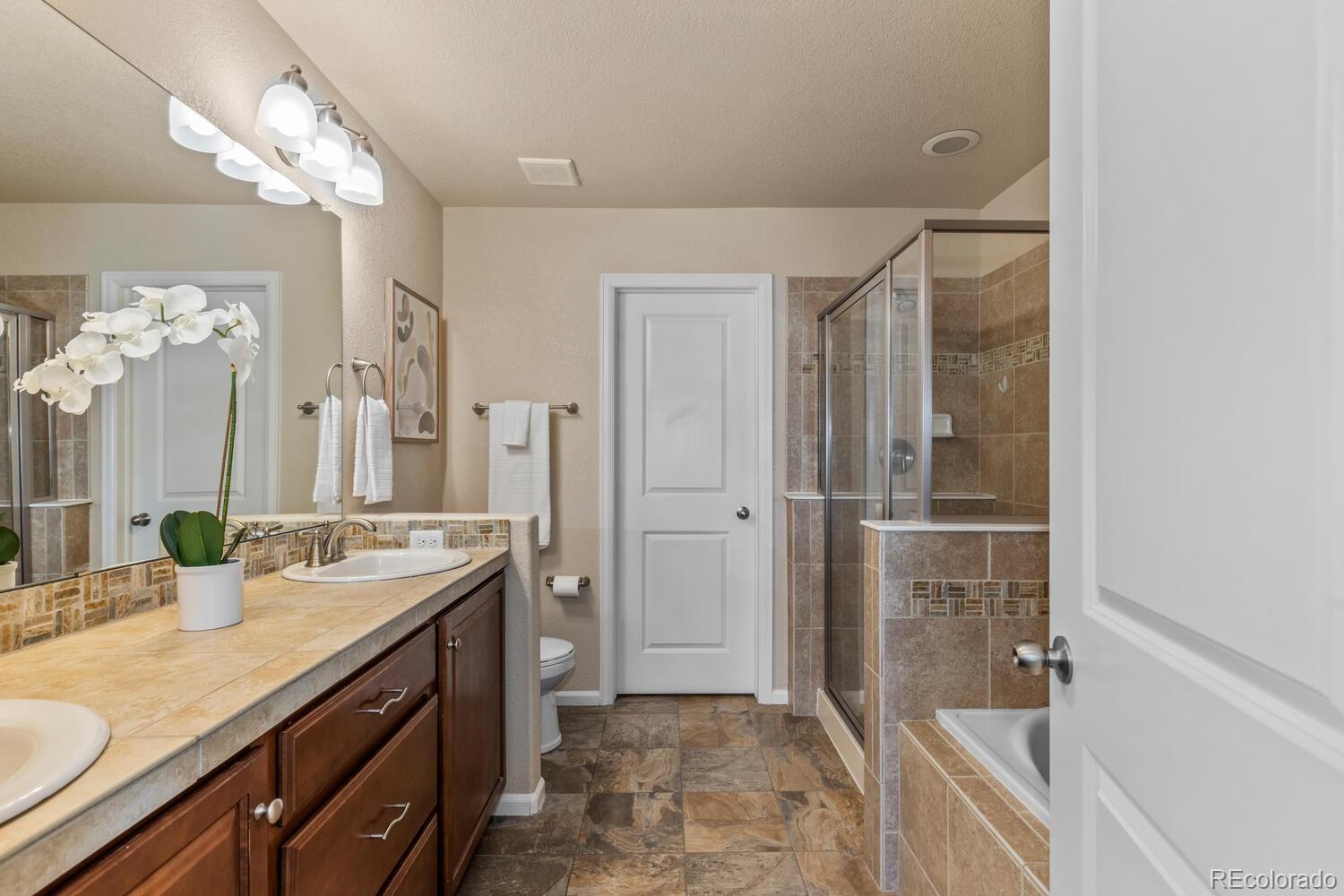 10212 Ridgegate Circle