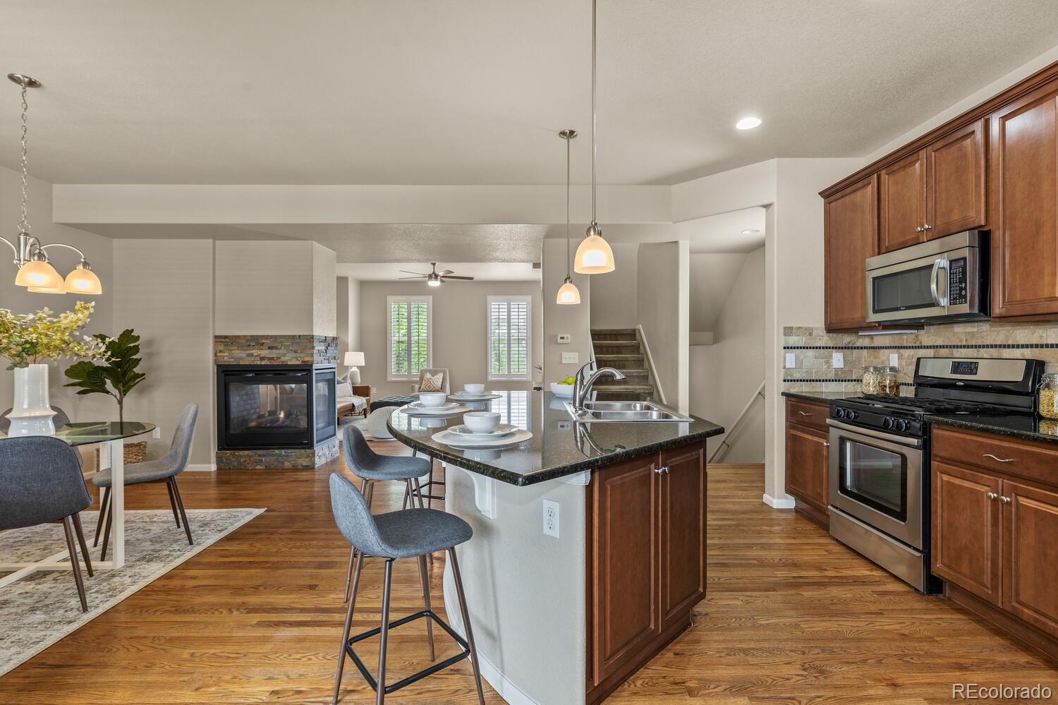 10212 Ridgegate Circle