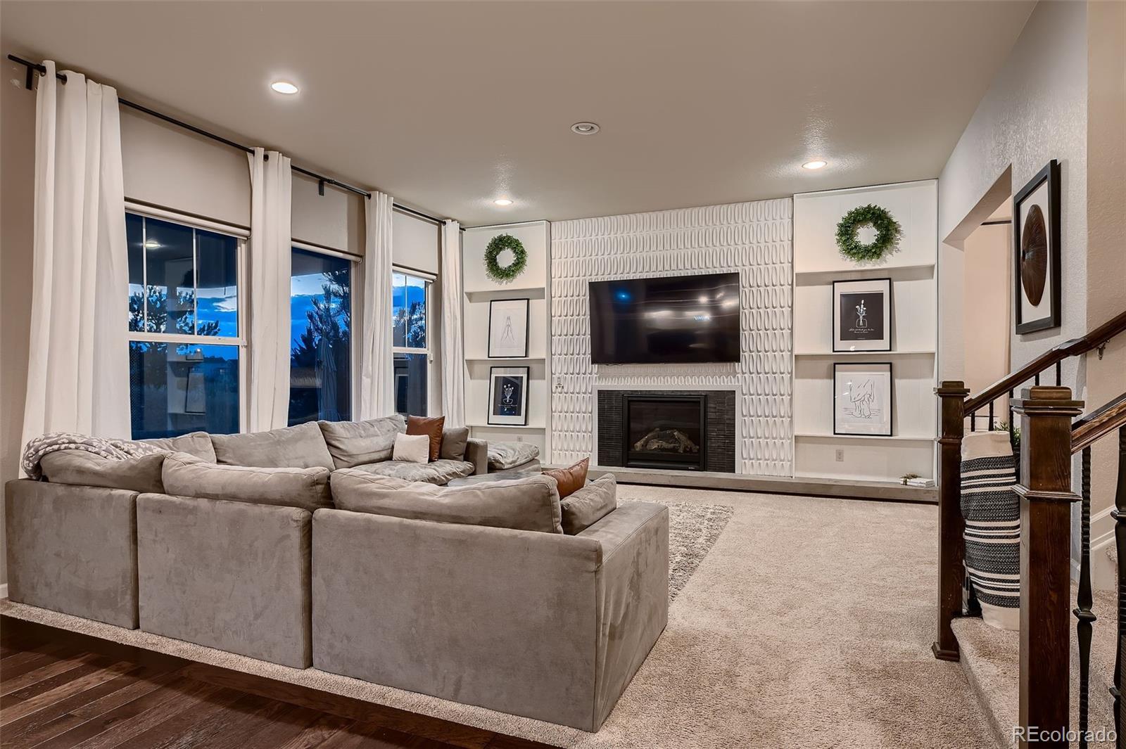 7585 S Quantock Court