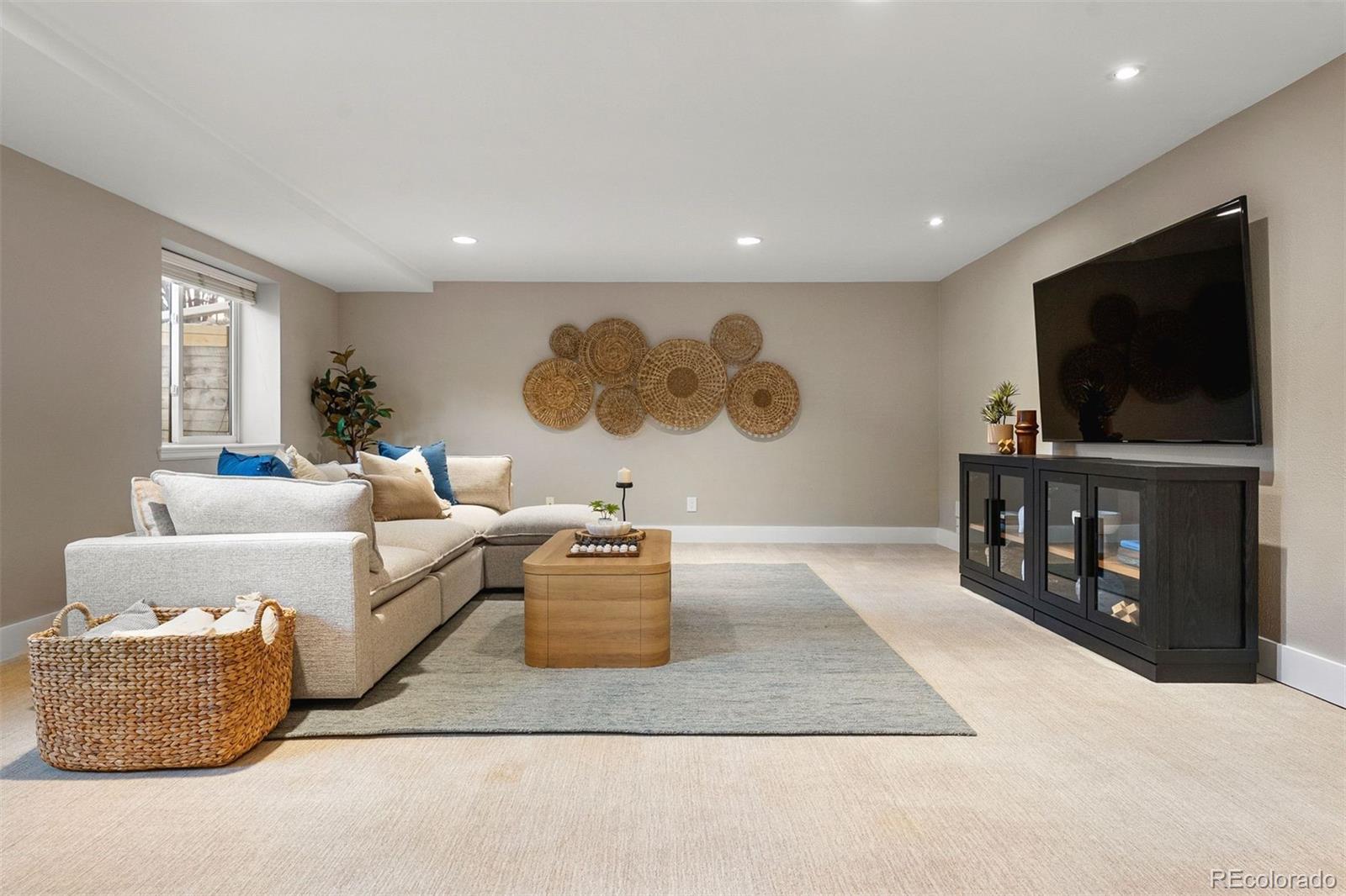 4285 S Hudson Parkway