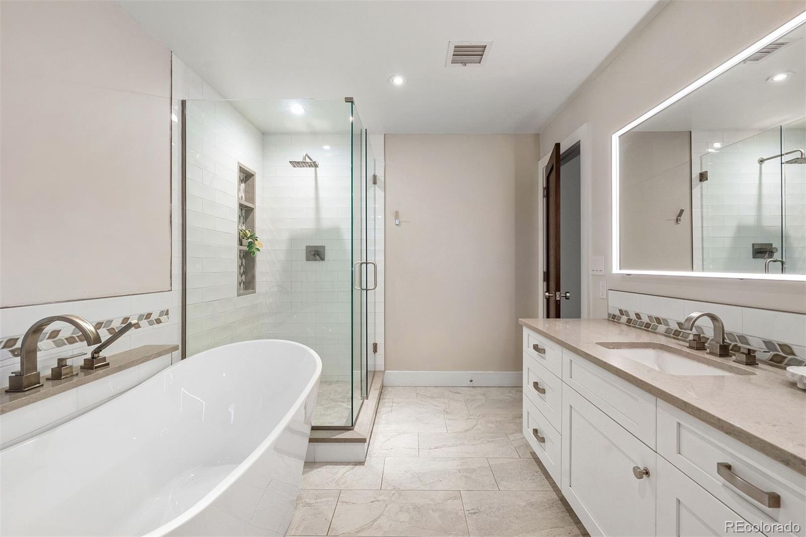 4285 S Hudson Parkway