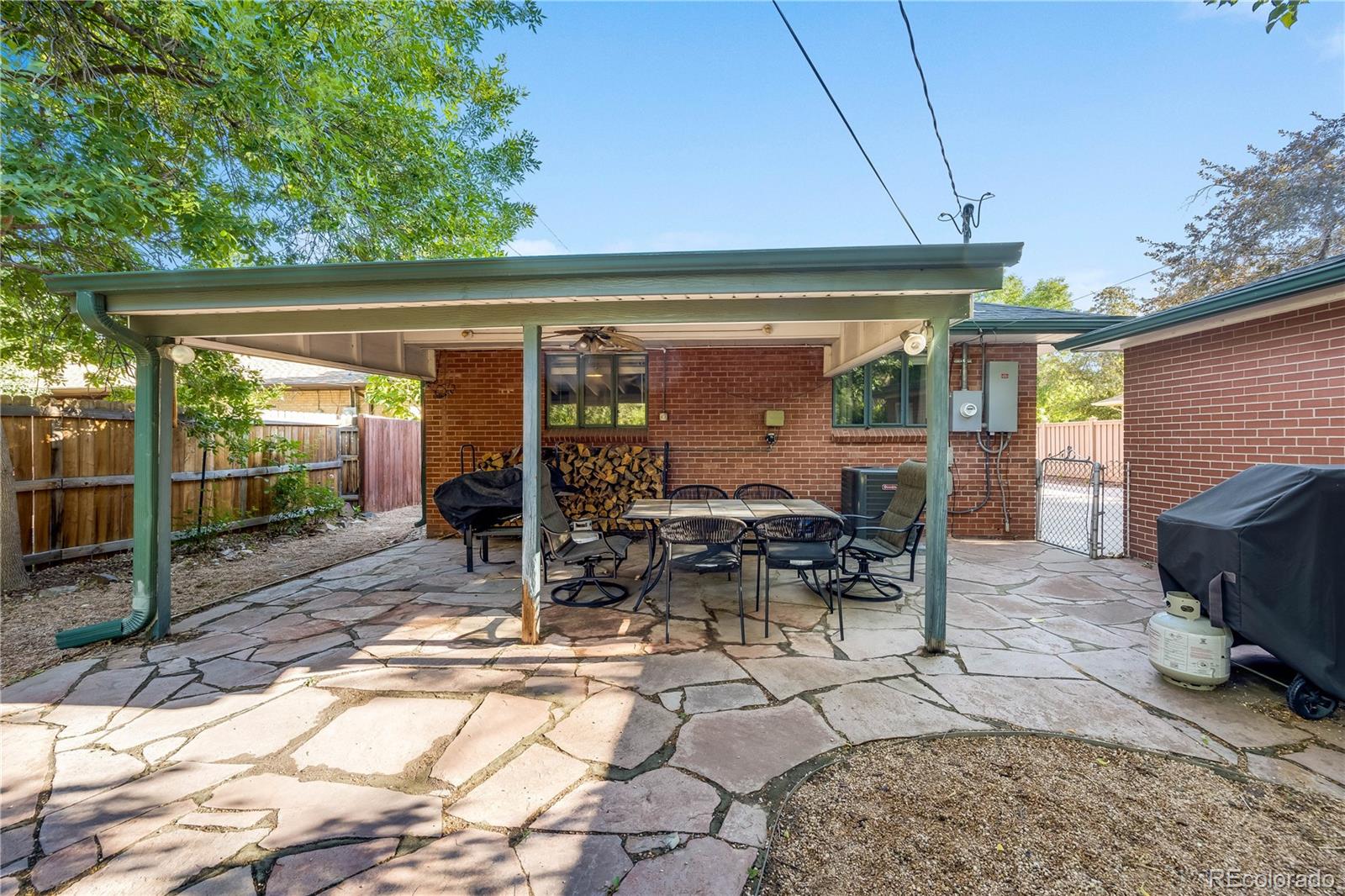 4850 E Dartmouth Avenue