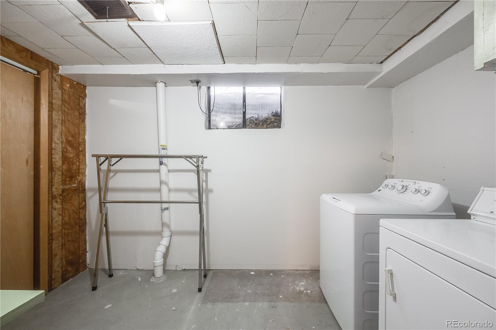 4850 E Dartmouth Avenue