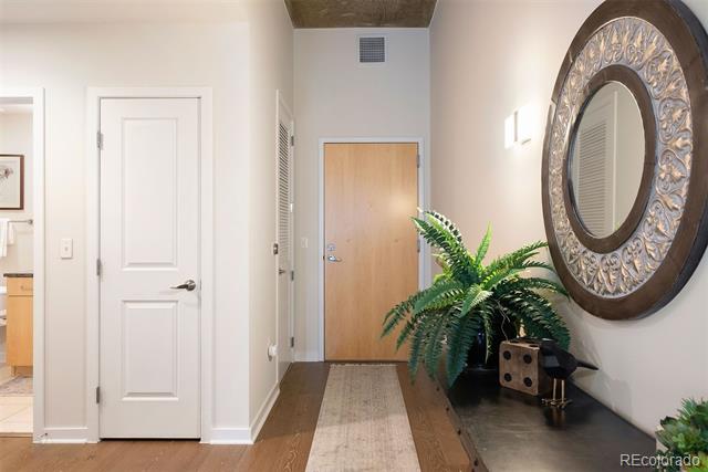 1700 Bassett Street Unit: 505
