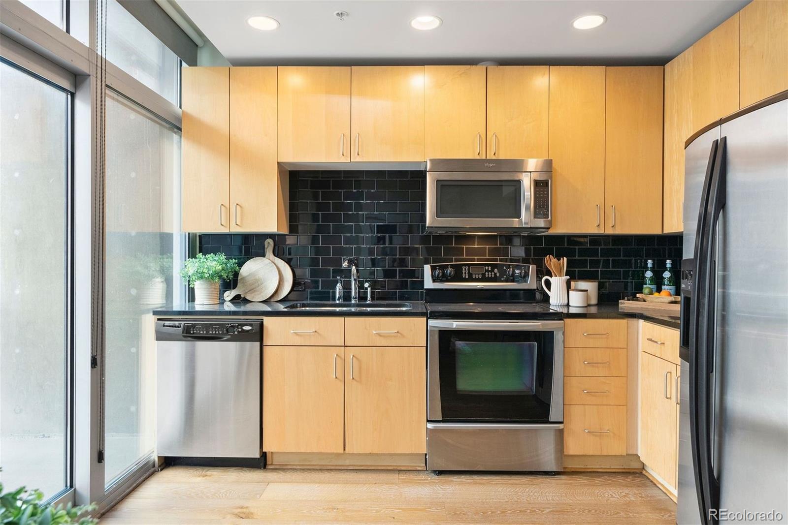 1700 Bassett Street Unit: 505