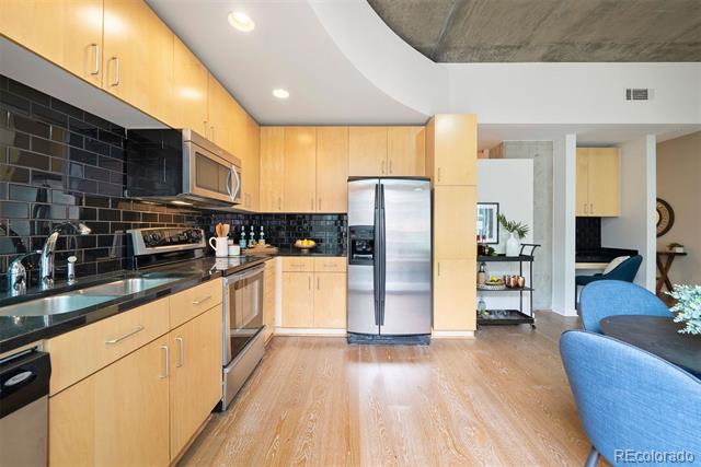 1700 Bassett Street Unit: 505