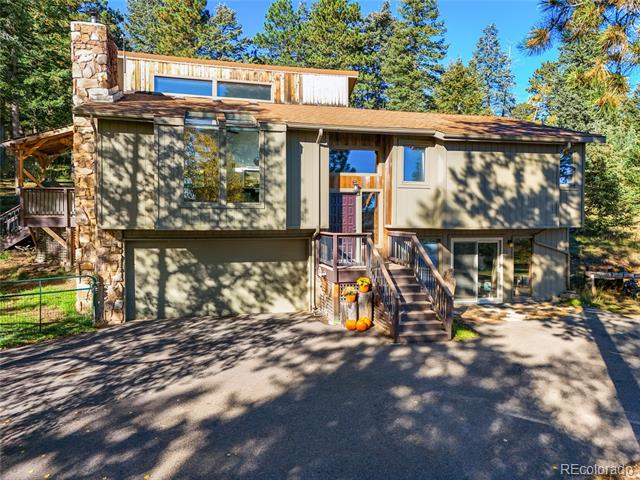 6573 Iroquois Trail