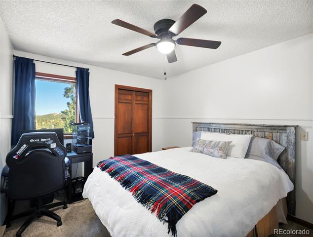 6573 Iroquois Trail