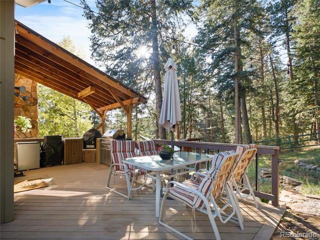 6573 Iroquois Trail