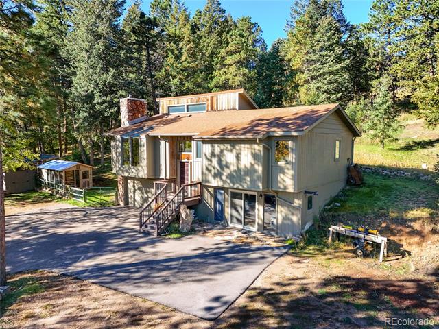 6573 Iroquois Trail