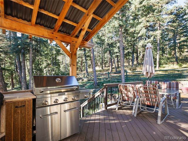 6573 Iroquois Trail