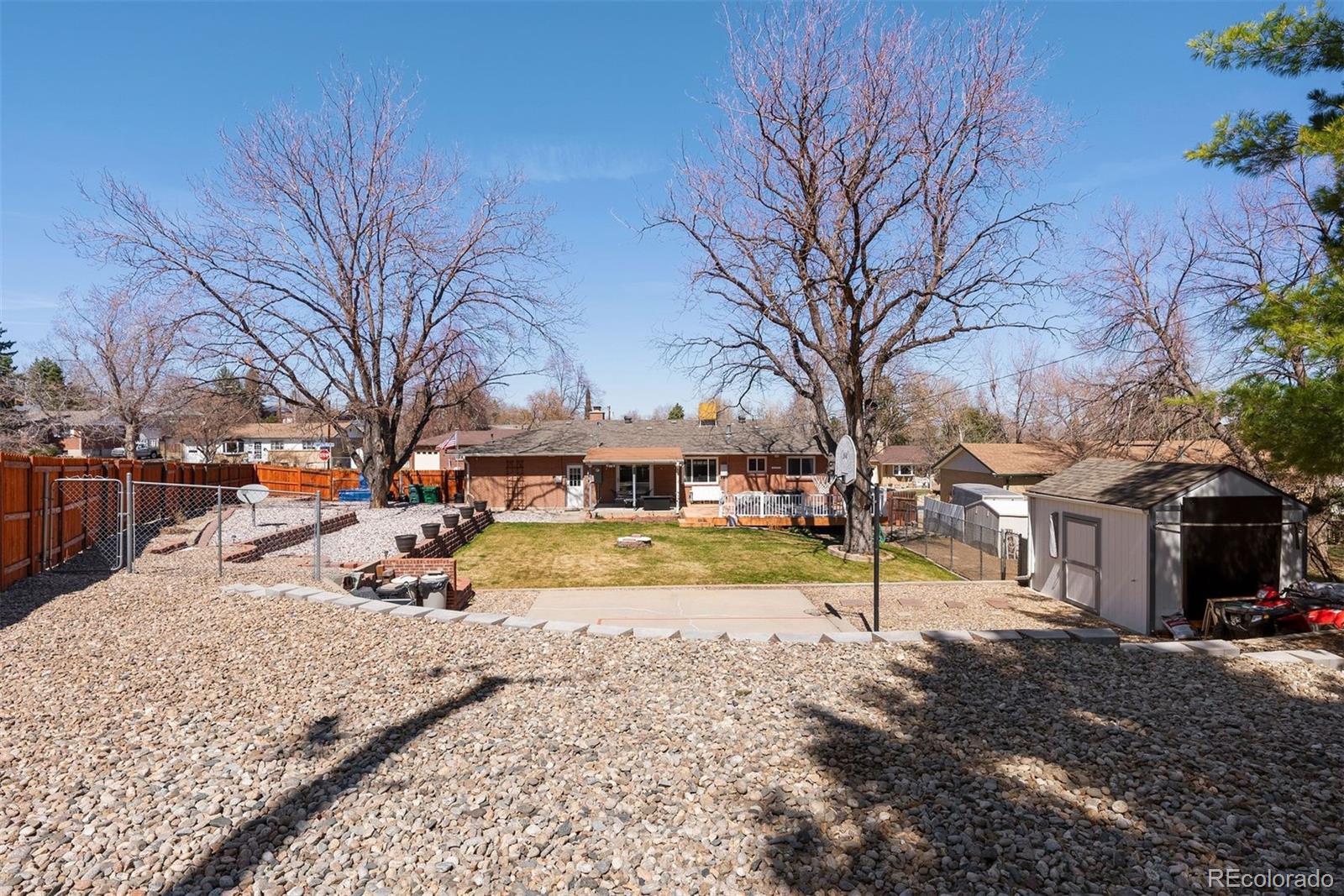 12384 W Connecticut Drive