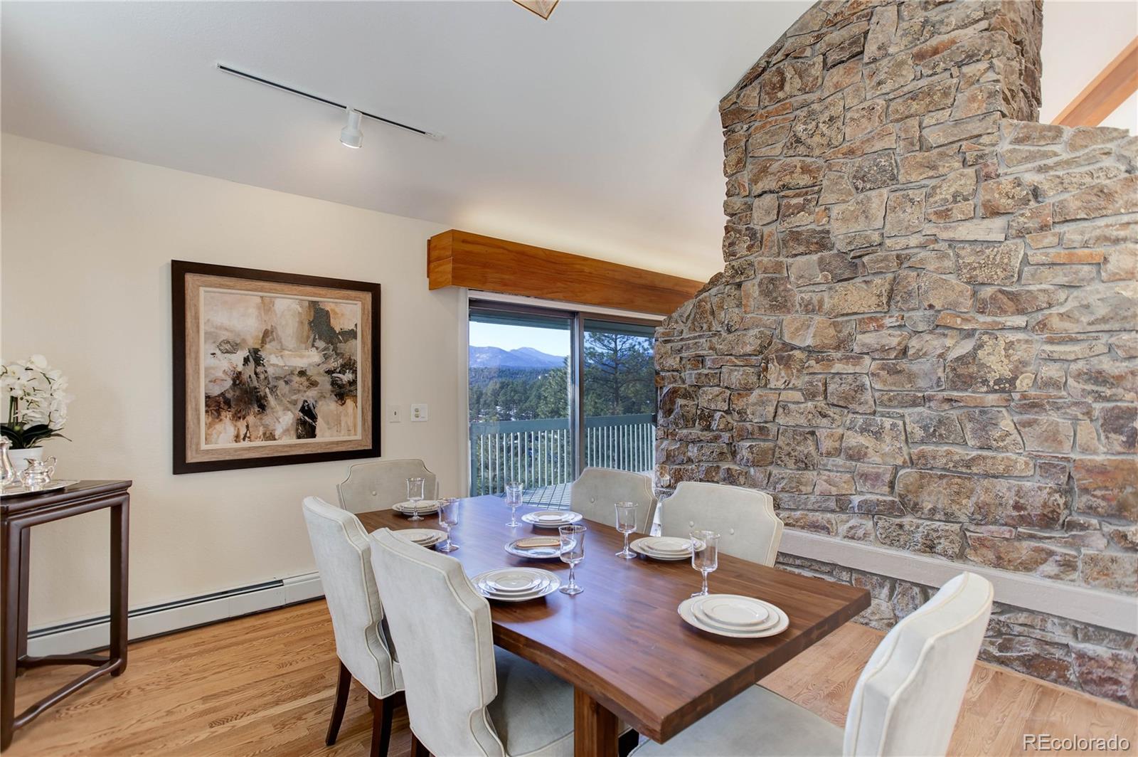 25060 Montane Drive West