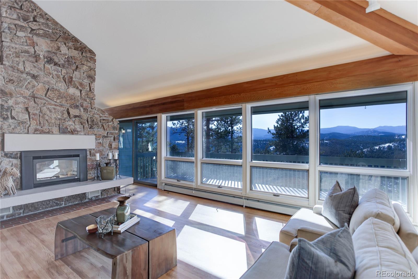 25060 Montane Drive West