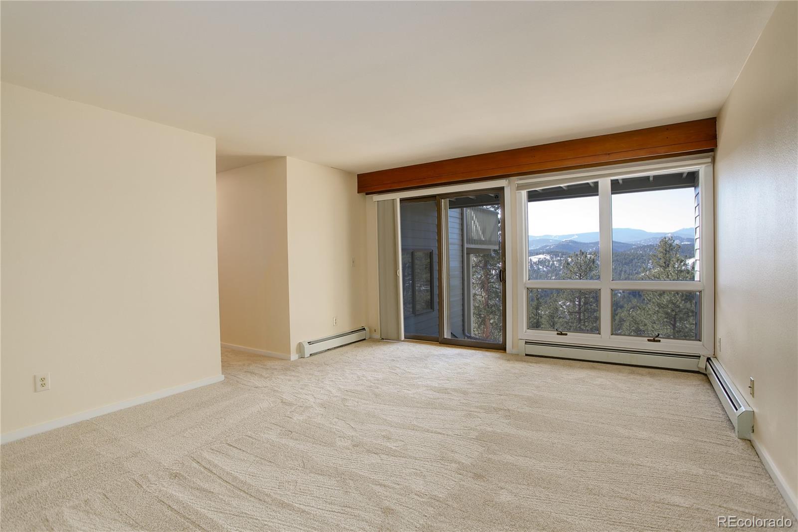 25060 Montane Drive West