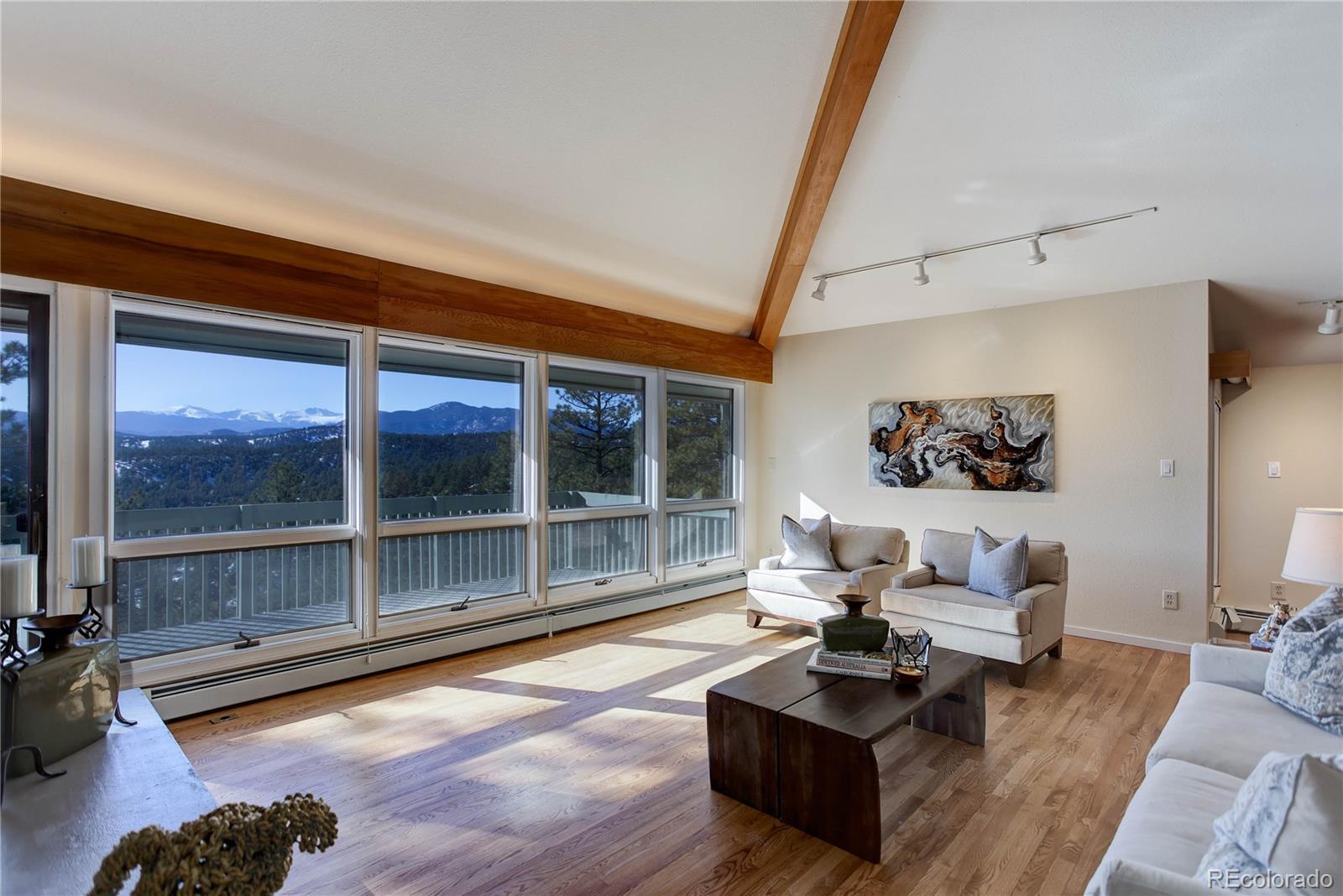 25060 Montane Drive West