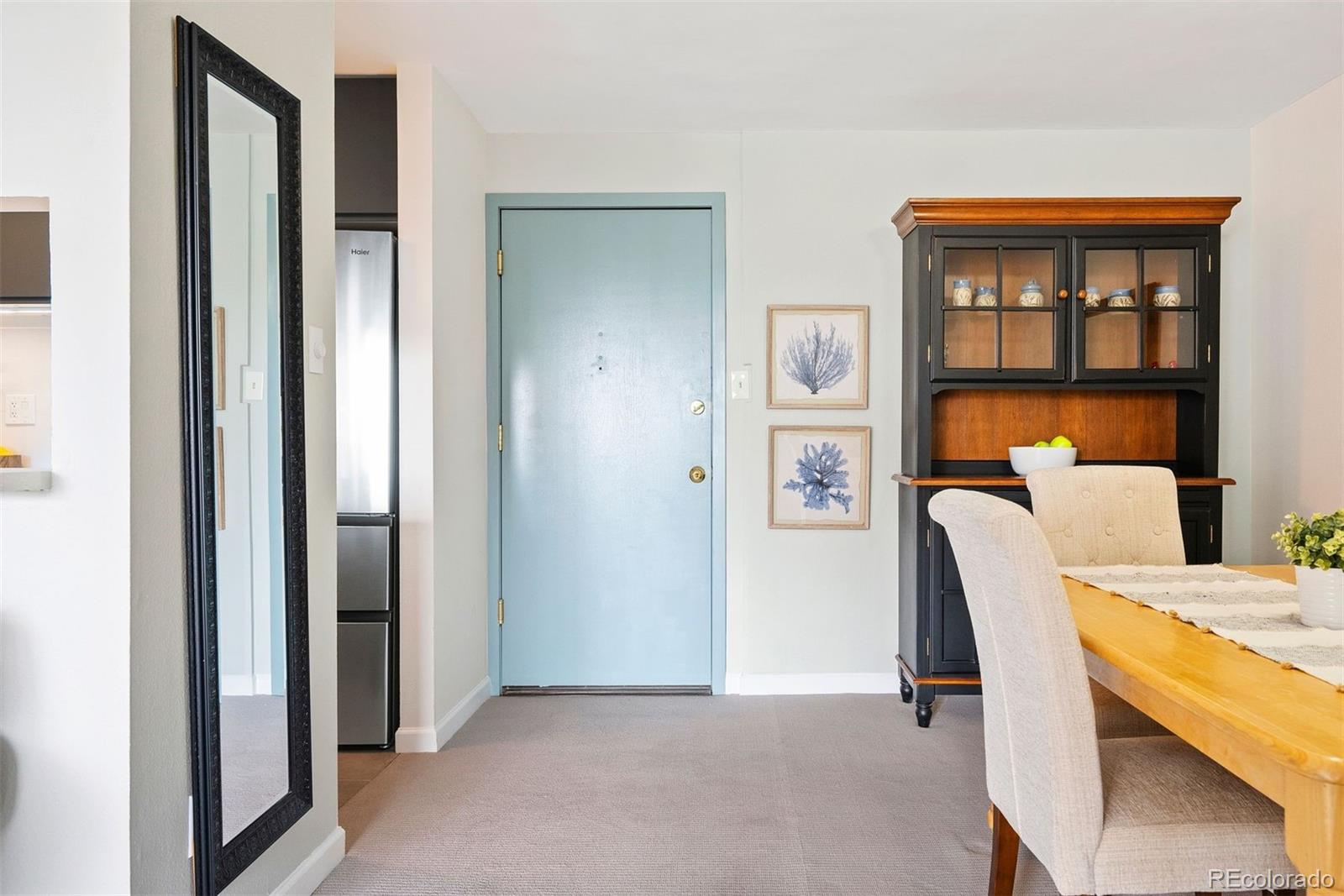 2 Adams Street Unit: 806