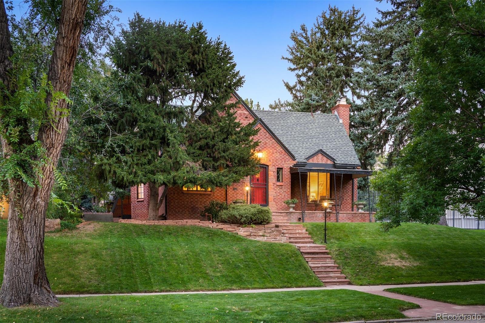 1210 Grape Street