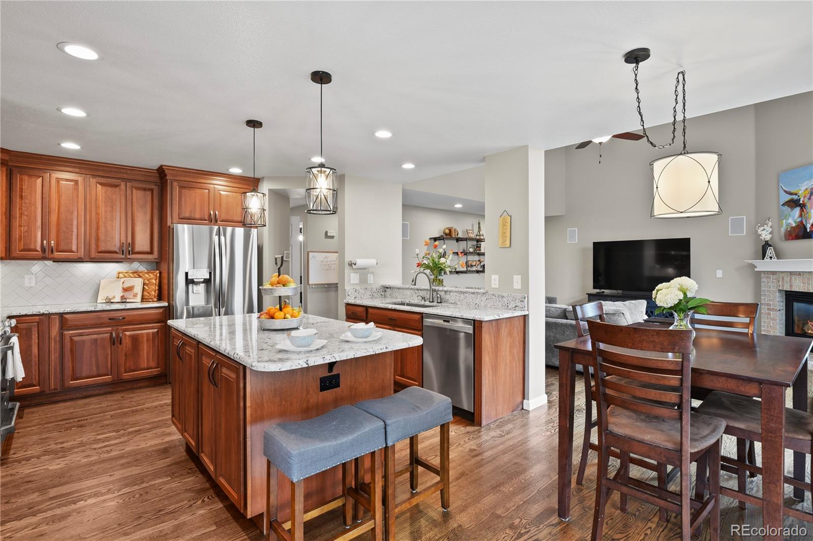 8878 Chestnut Hill Court