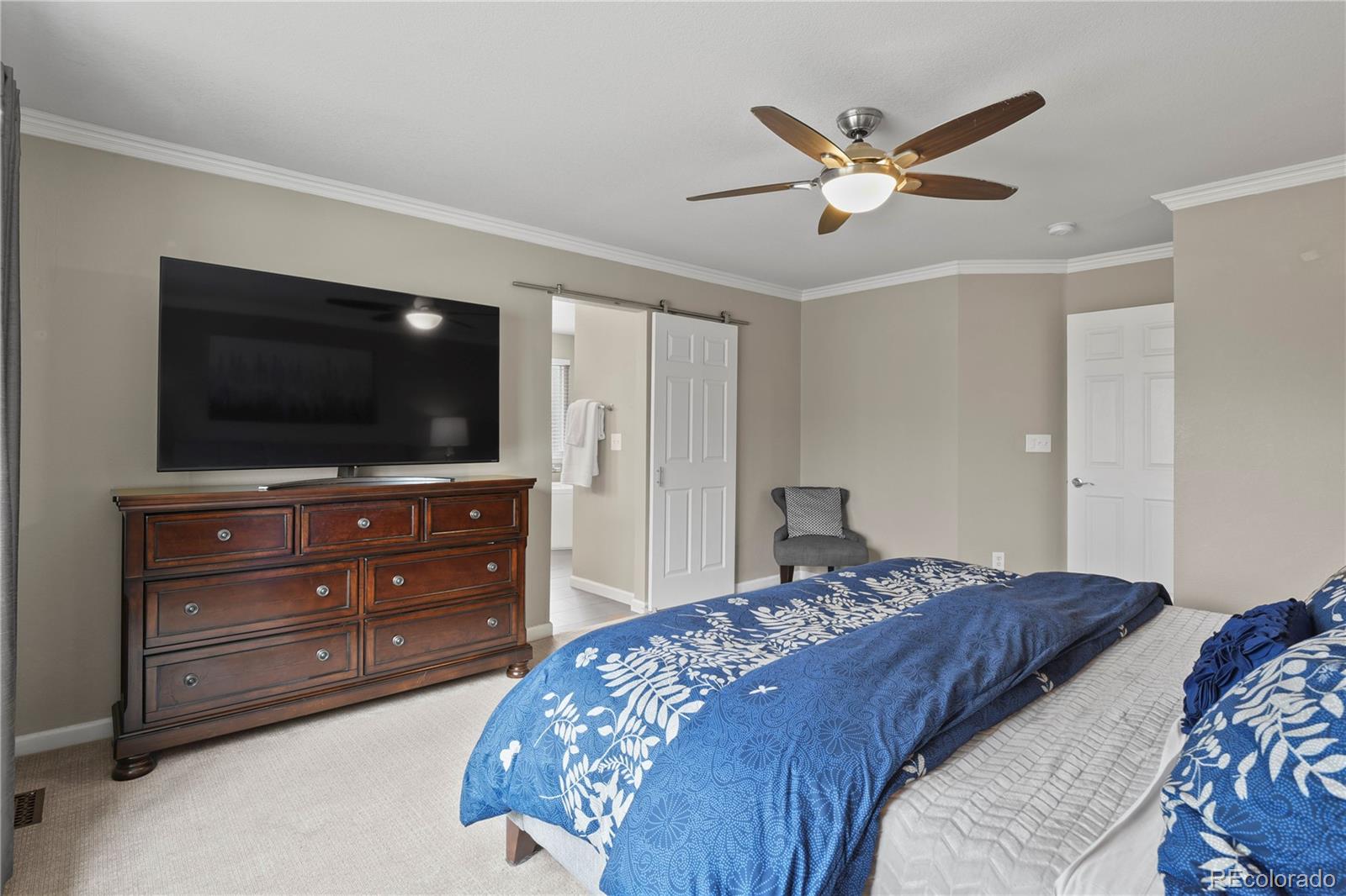 8878 Chestnut Hill Court