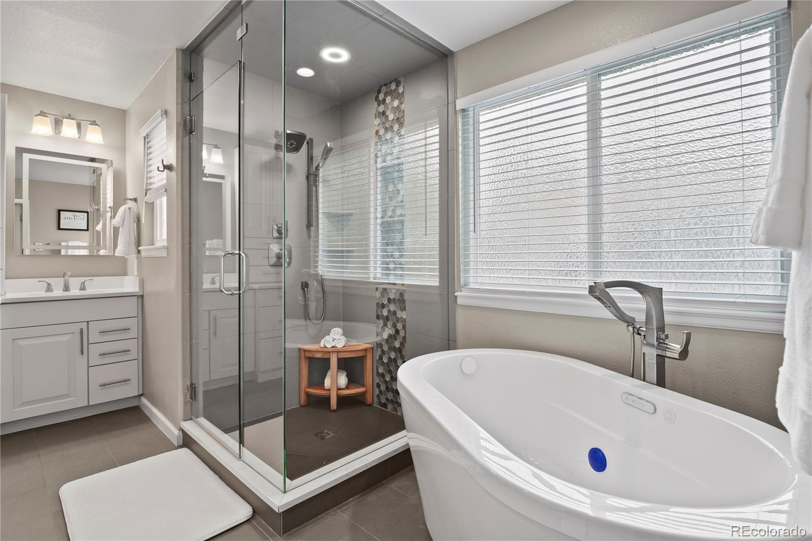 8878 Chestnut Hill Court