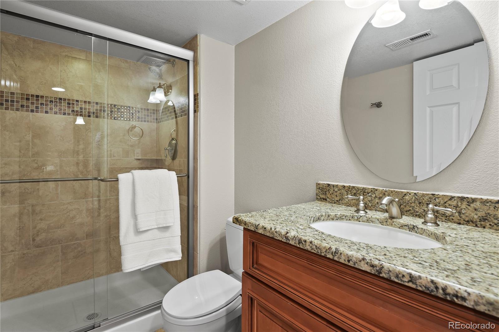8878 Chestnut Hill Court