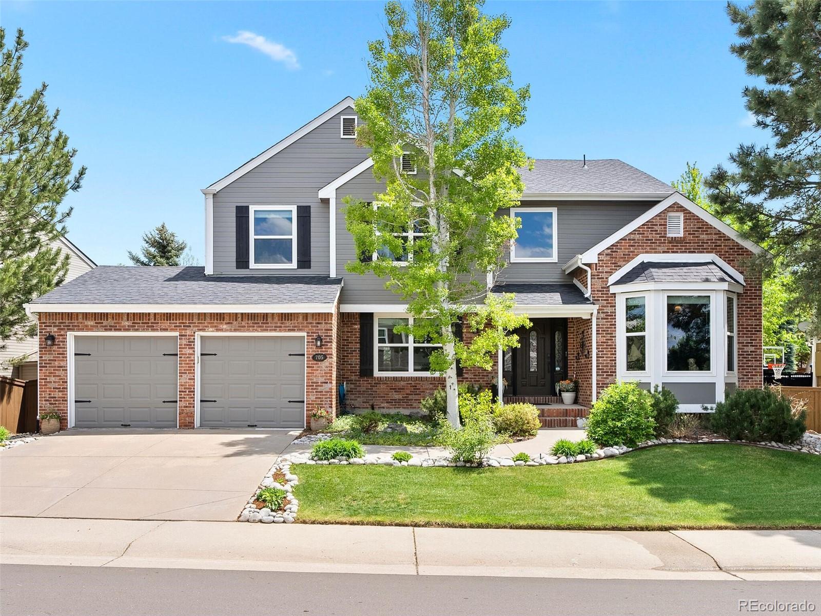705 Huntington Drive