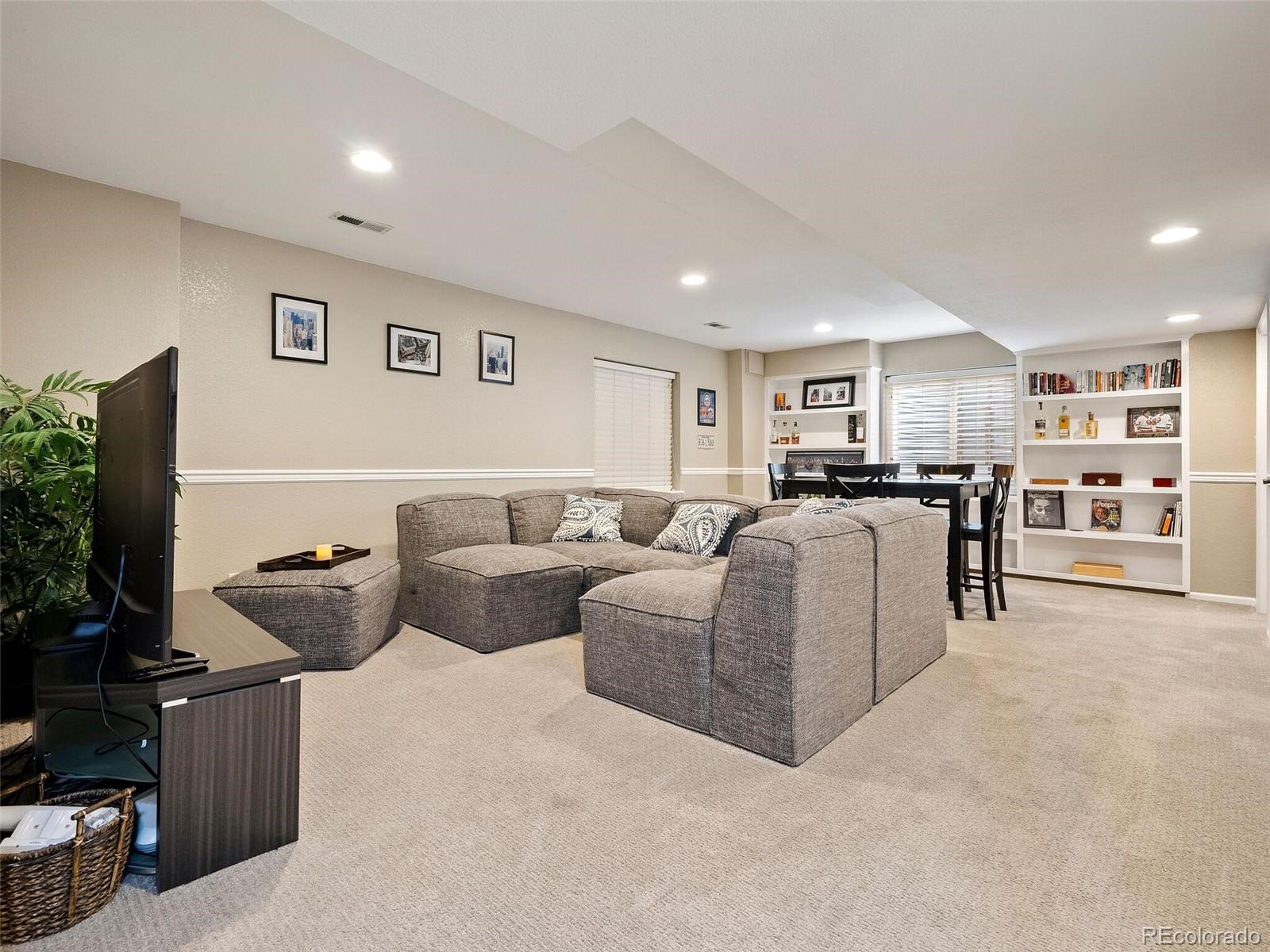 705 Huntington Drive