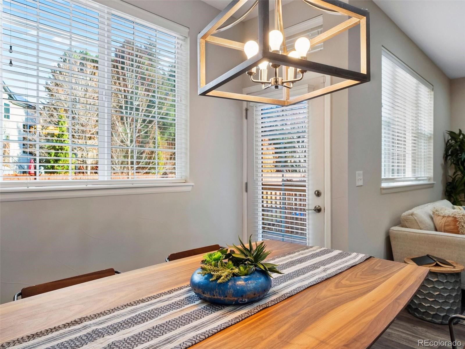 1429 S Ulster Street