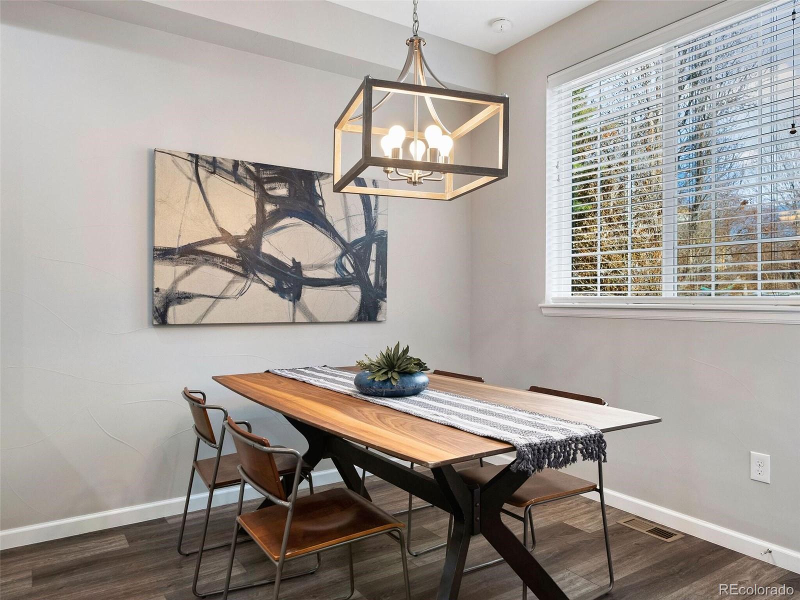 1429 S Ulster Street