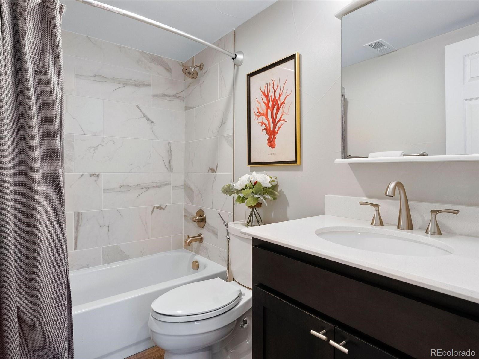 1429 S Ulster Street