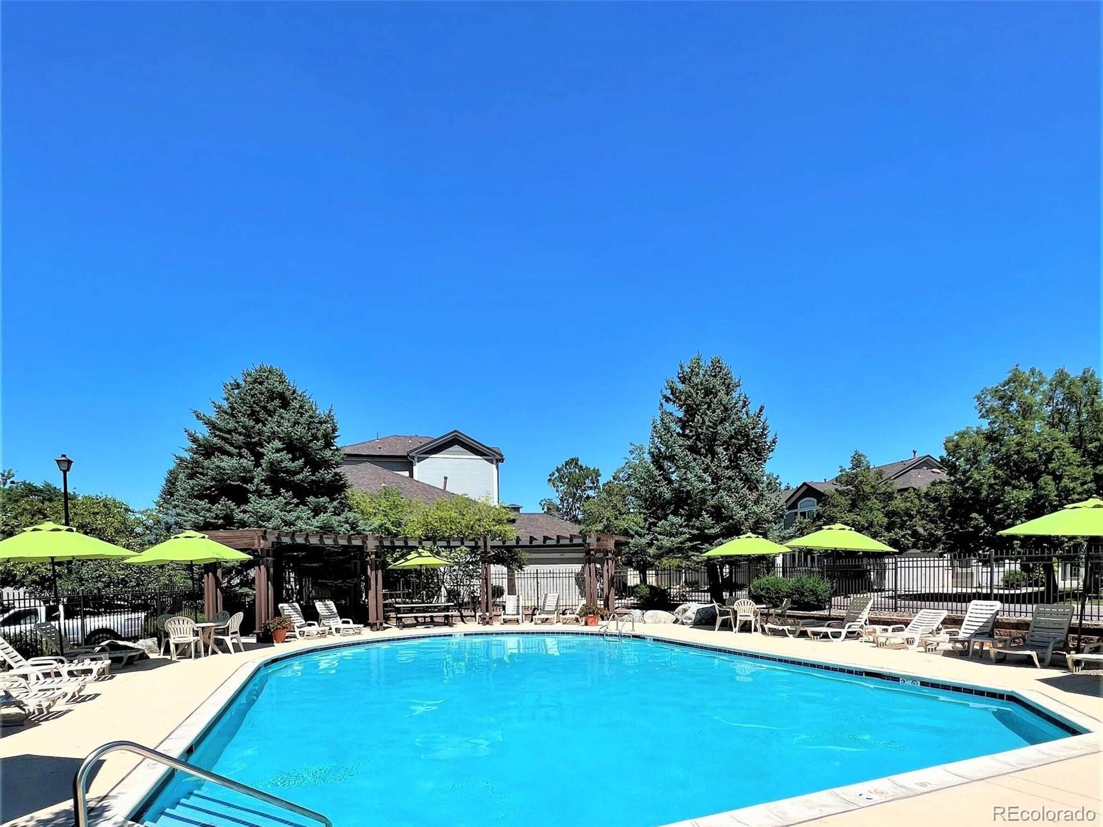 1429 S Ulster Street