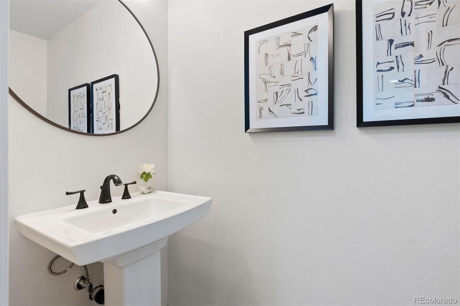 7373 E Iowa Avenue Unit: 1074