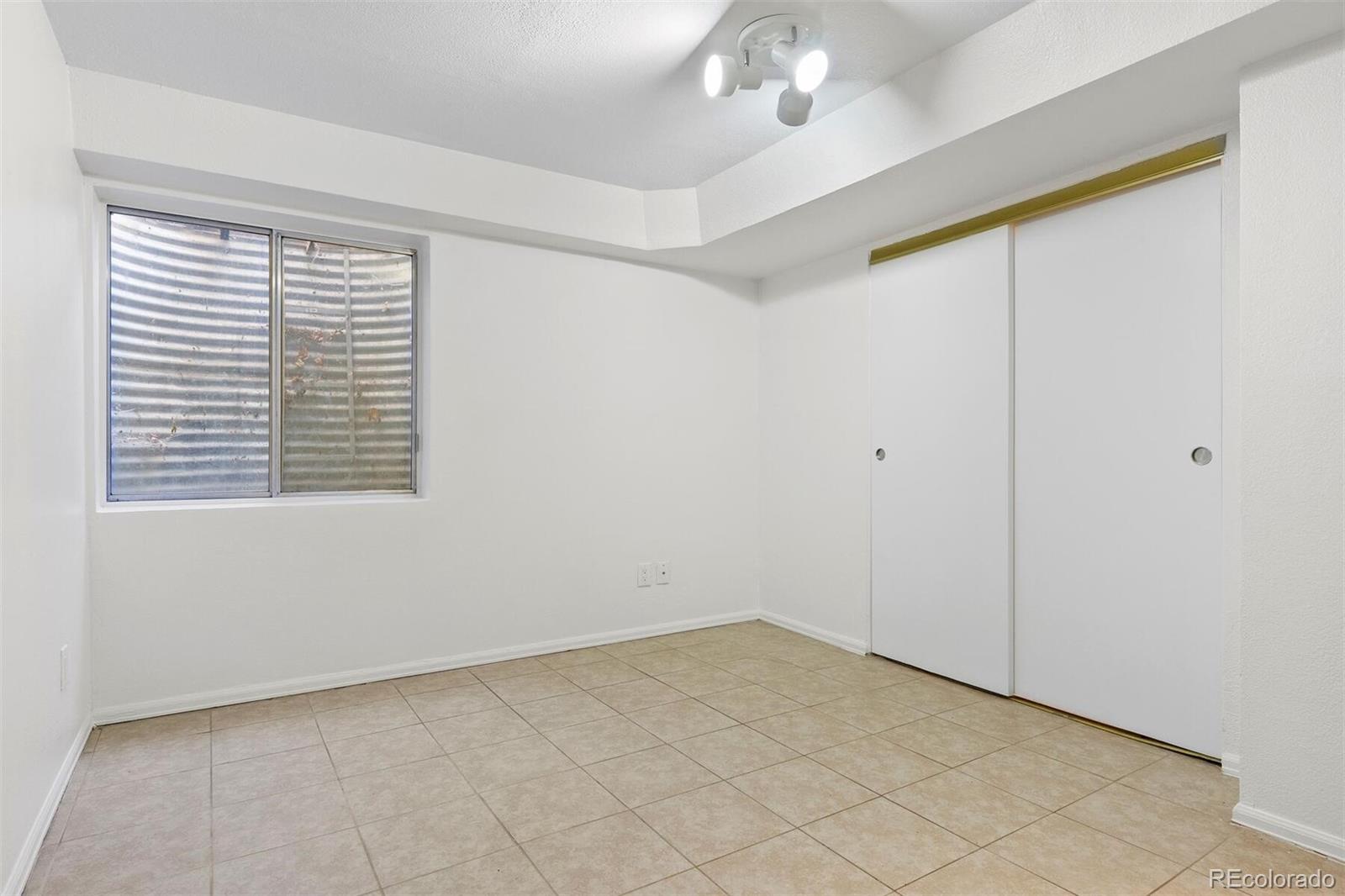 7373 E Iowa Avenue Unit: 1074