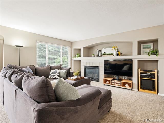 5360 Rhyolite Way