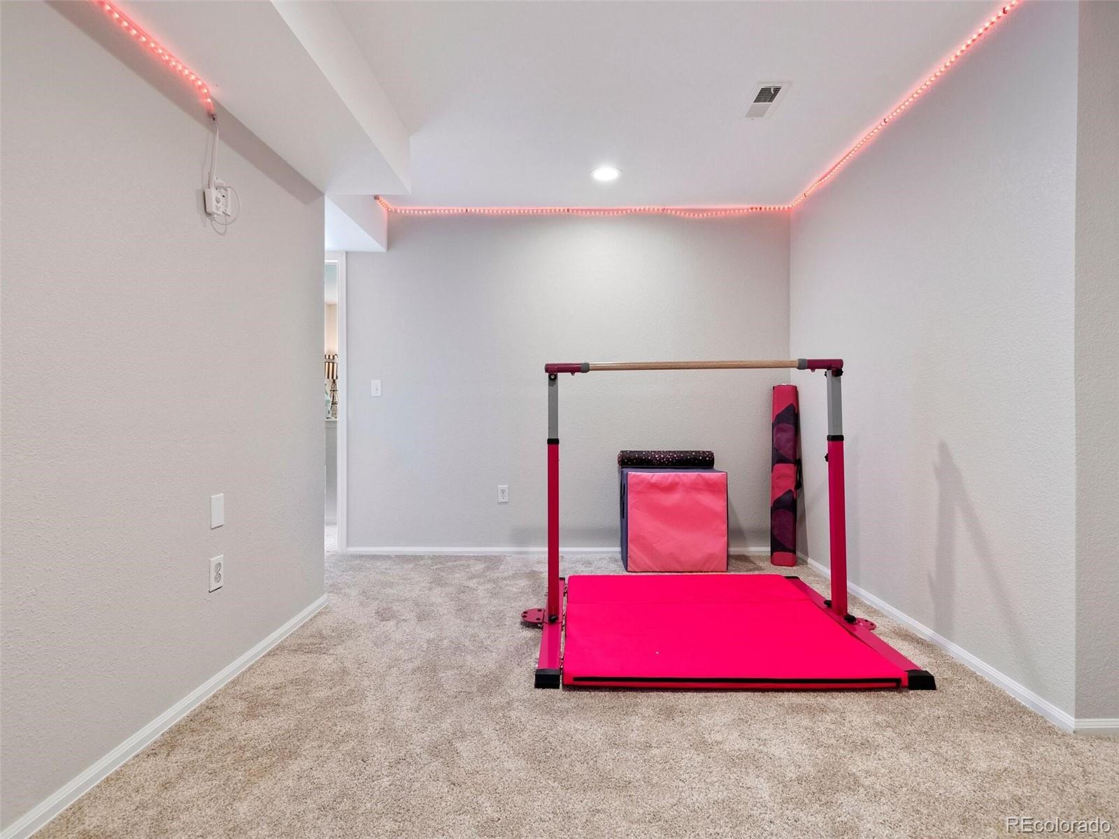 1351 Oldfield Street