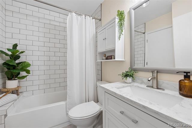 8055 W Garrison Court Unit: C