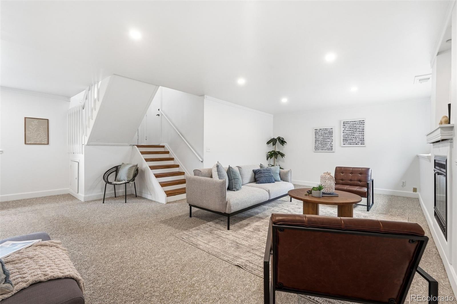 5437 S Swadley Court