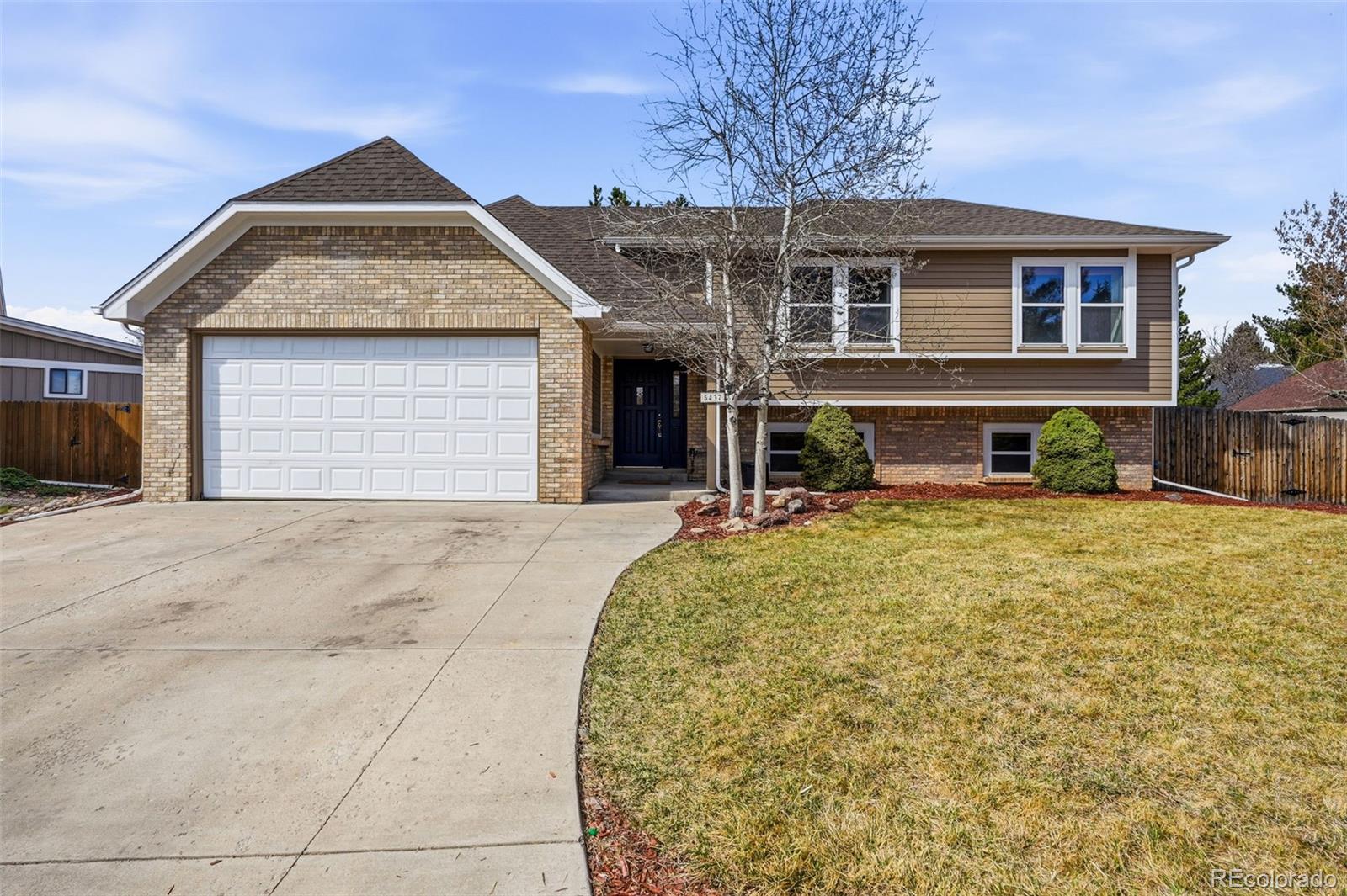 5437 S Swadley Court