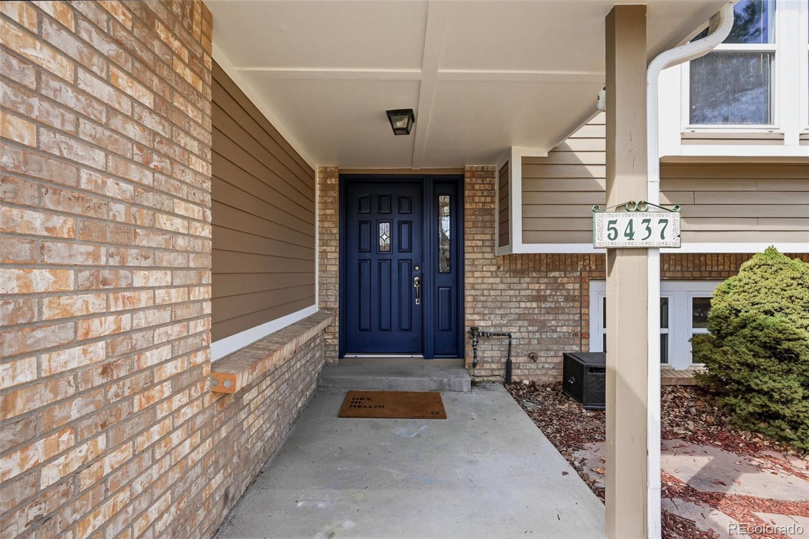 5437 S Swadley Court
