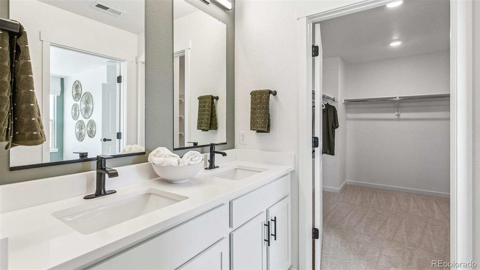 1341 S Chester Street Unit: A