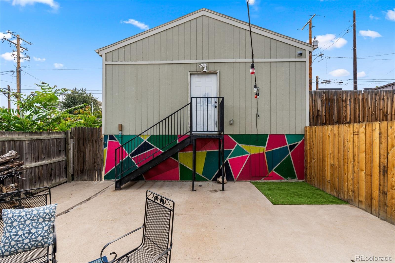 3333 Navajo Street