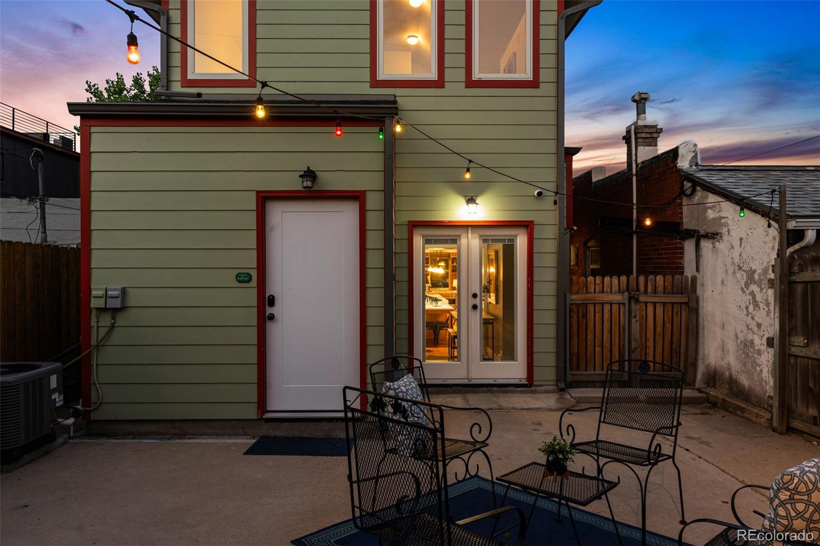 3333 Navajo Street