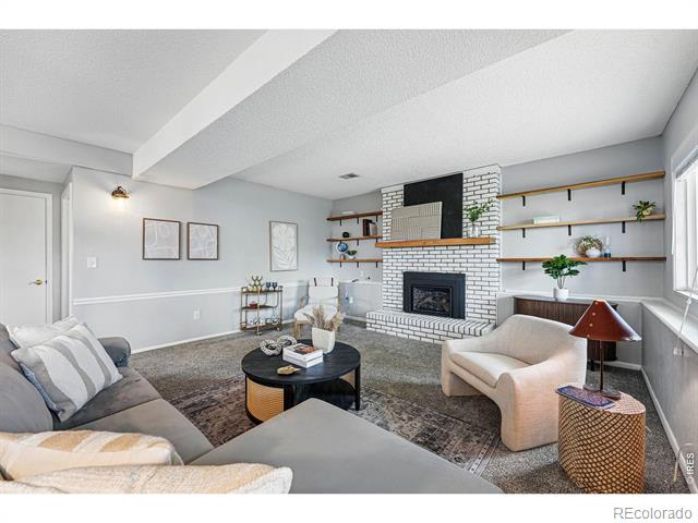 9601 Sierra Drive
