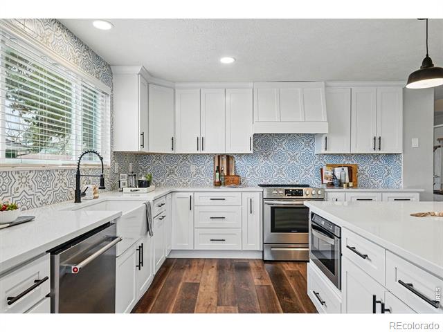9601 Sierra Drive