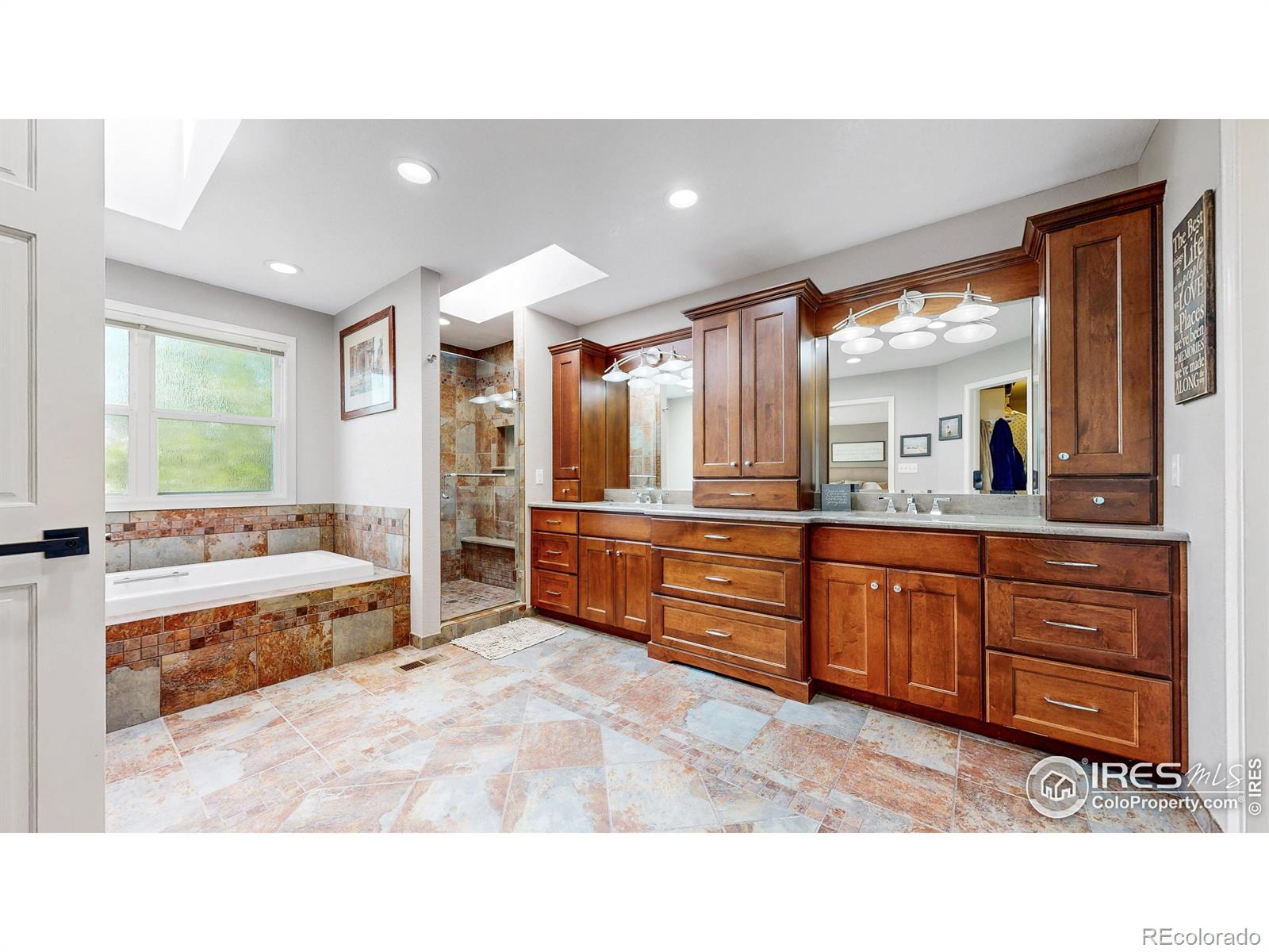 9992 Cottoncreek Drive